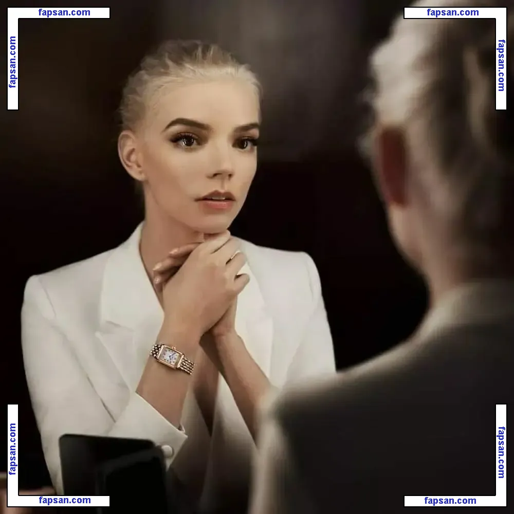 Anya Taylor-Joy nude photo #1836 from OnlyFans