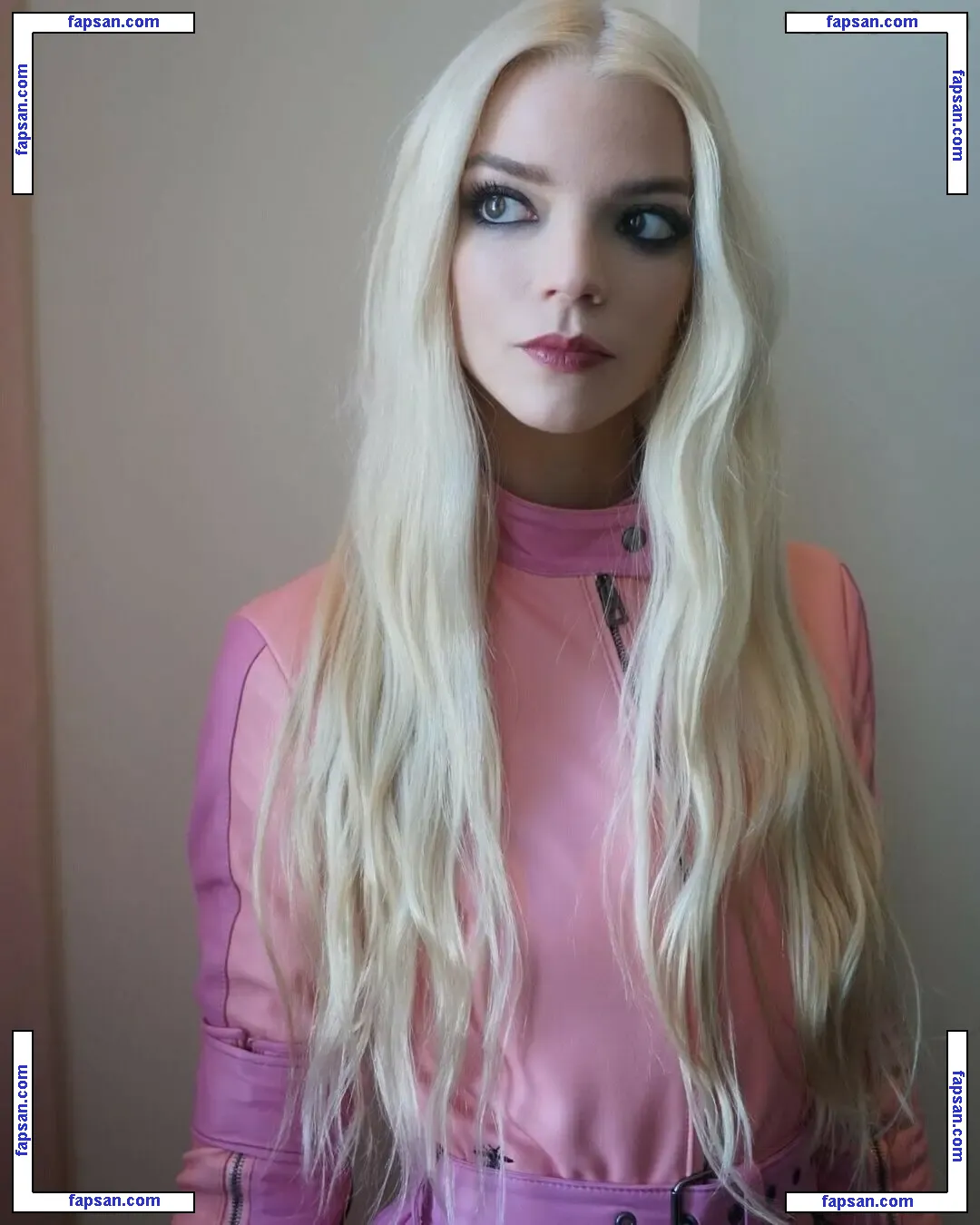 Anya Taylor-Joy nude photo #1838 from OnlyFans