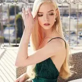 Anya Taylor-Joy nude #1379