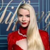 Anya Taylor-Joy голая #1829