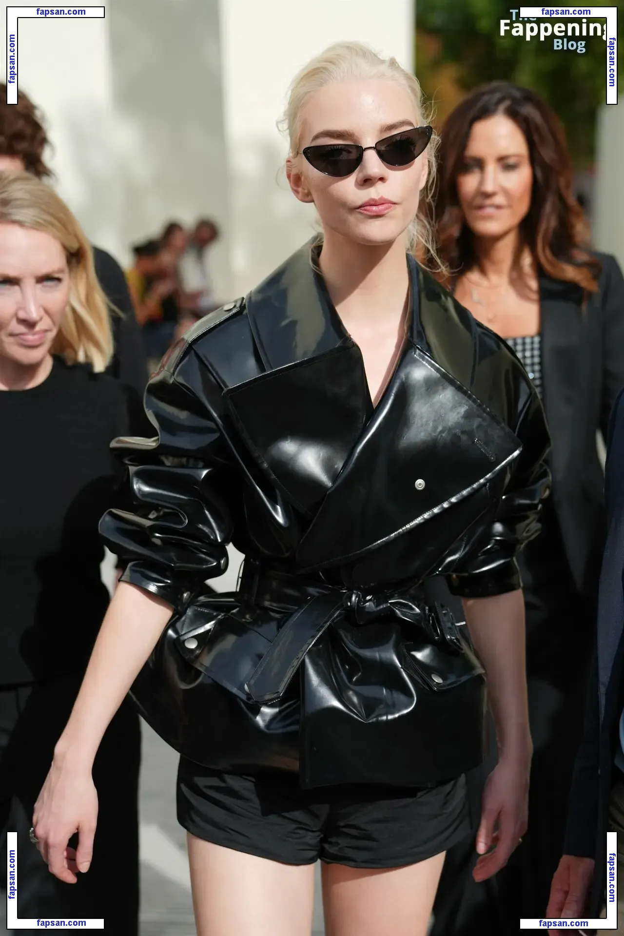 Anya Taylor-Joy голая фото #2078 с Онлифанс