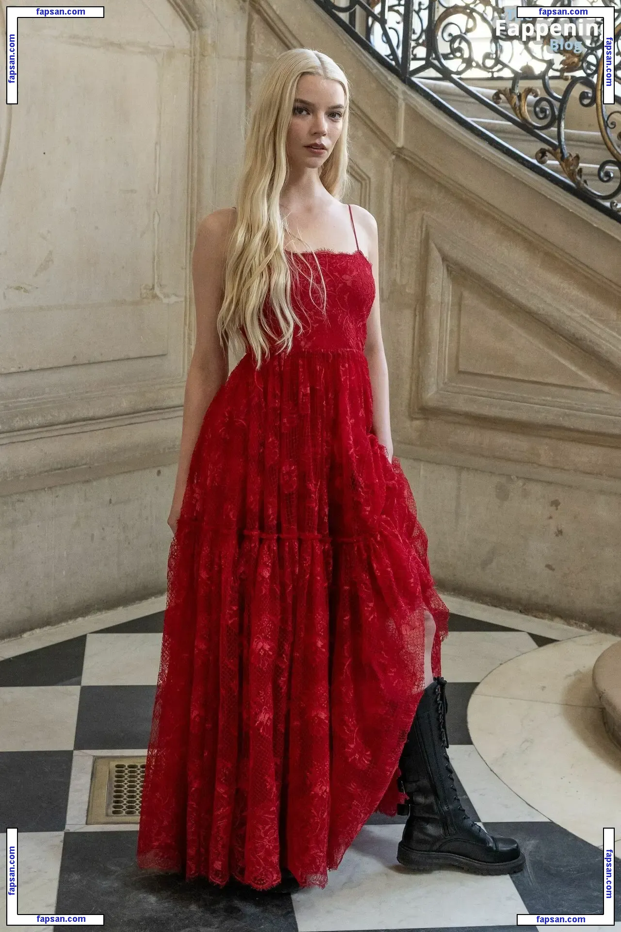 Anya Taylor-Joy nude photo #2223 from OnlyFans