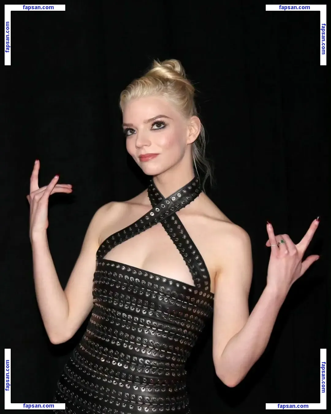 Anya Taylor-Joy nude photo #2344 from OnlyFans