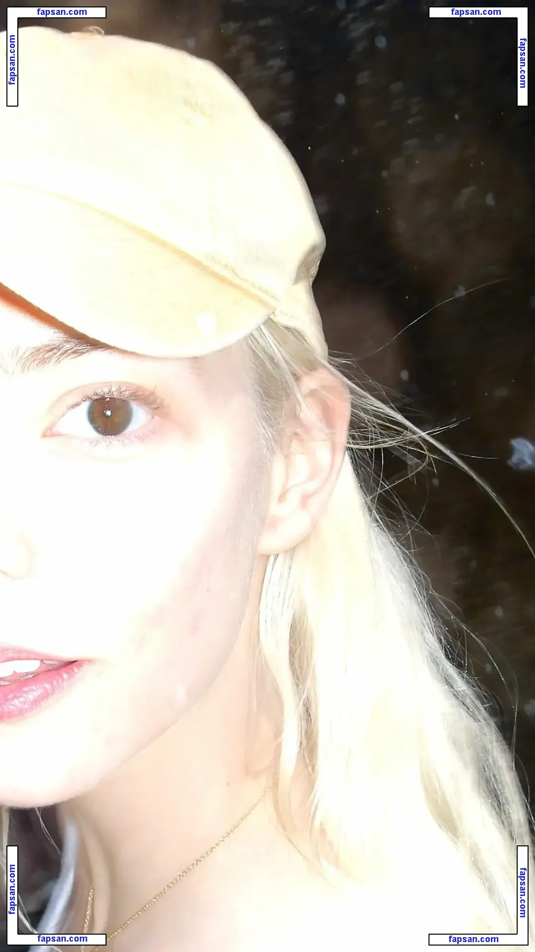 Anya Taylor-Joy nude photo #2478 from OnlyFans