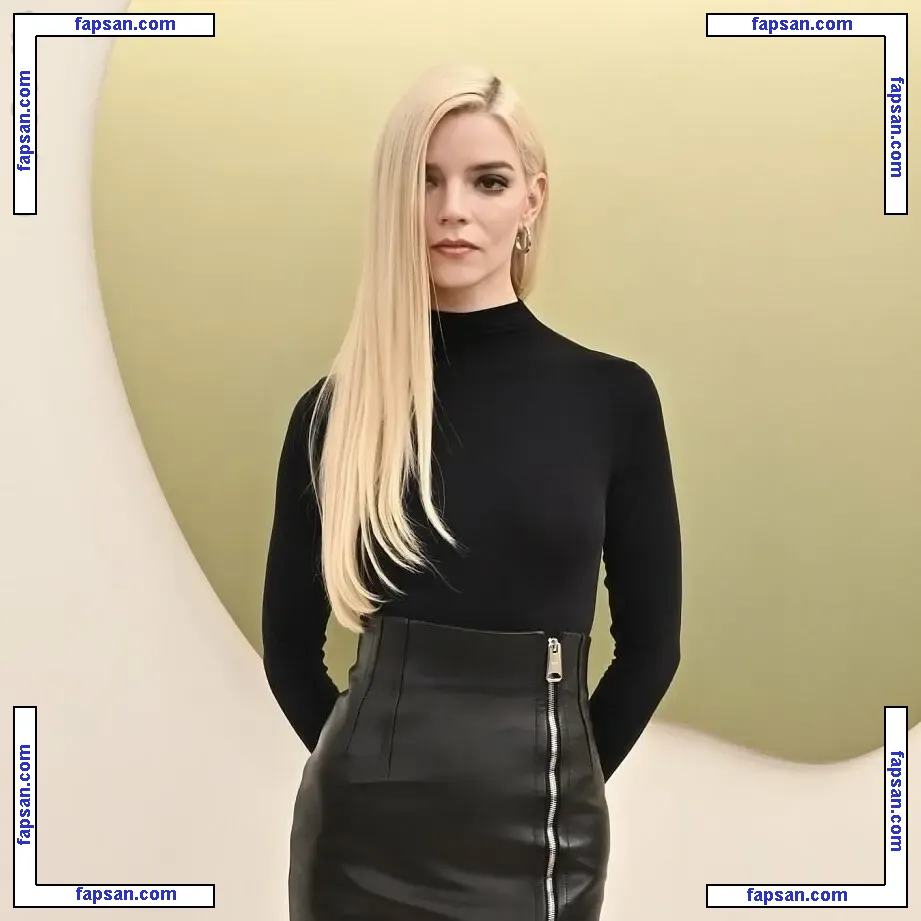 Anya Taylor-Joy nude photo #3757 from OnlyFans