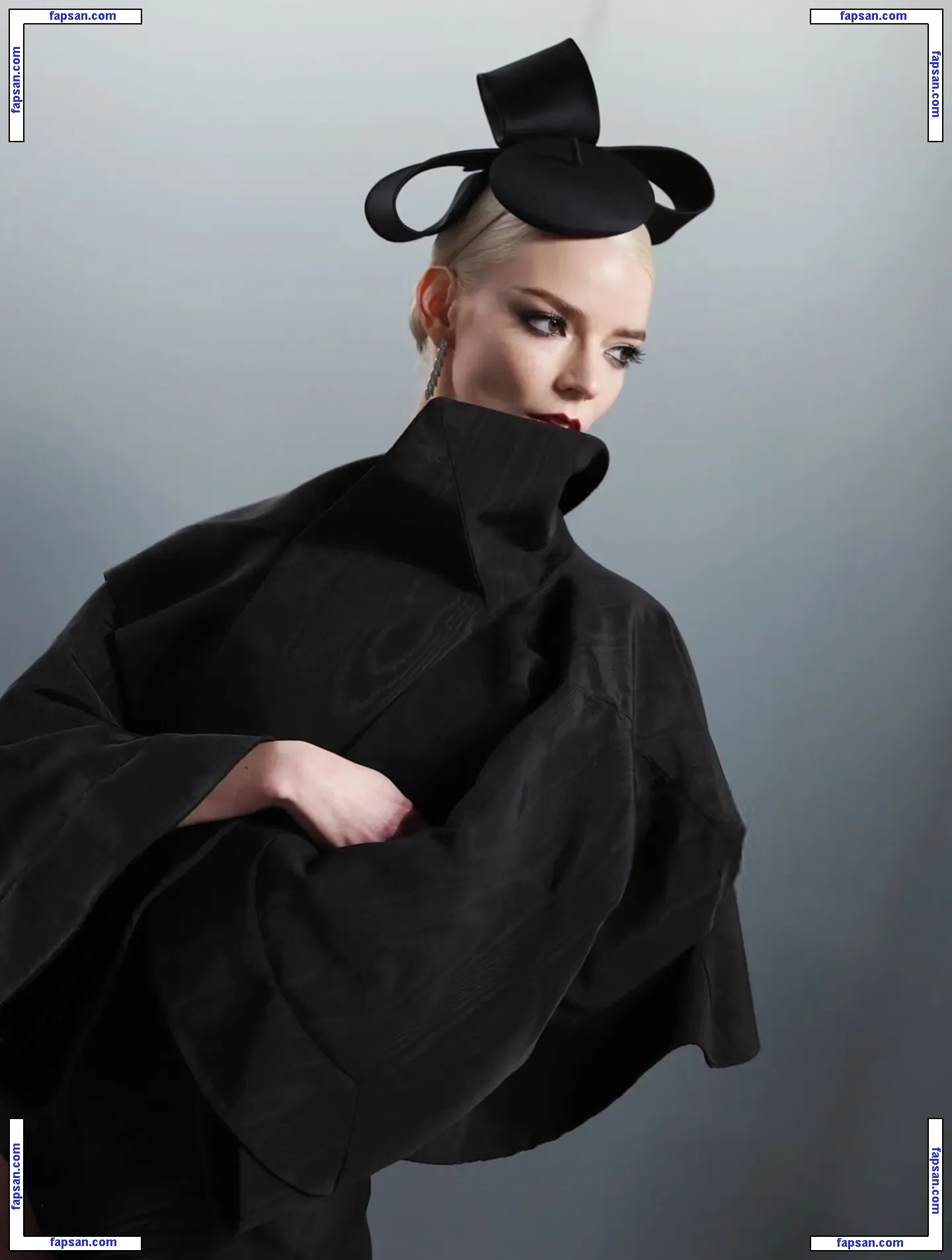 Anya Taylor-Joy nude photo #3803 from OnlyFans