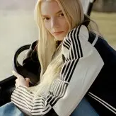 Anya Taylor-Joy голая #3690