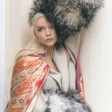 Anya Taylor-Joy голая #3761