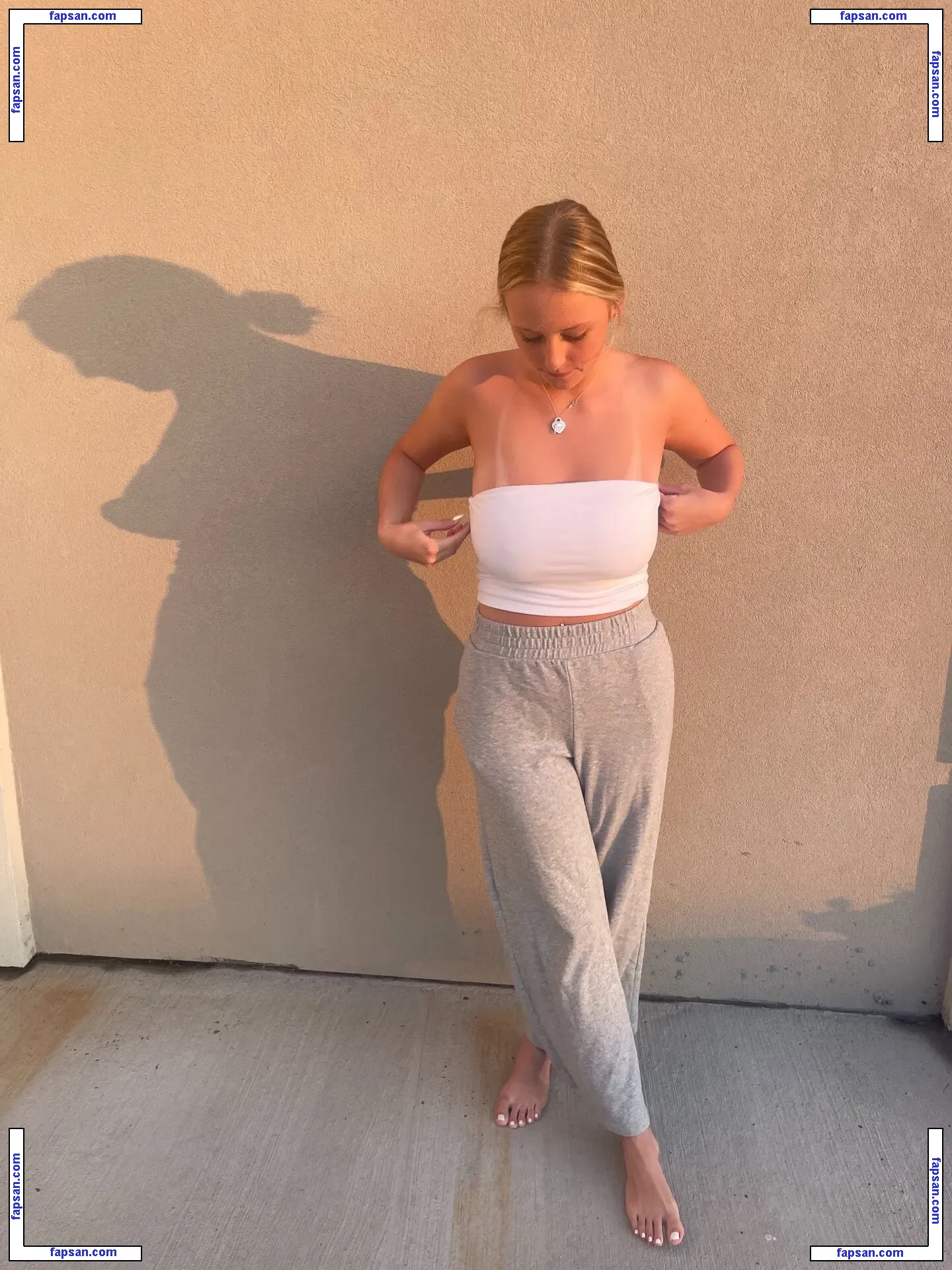 Anya Truax nude photo #0058 from OnlyFans