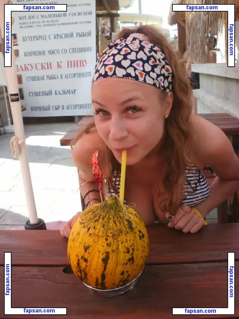 Anyutka Scherbakova-Uzhegova nude photo #0012 from OnlyFans