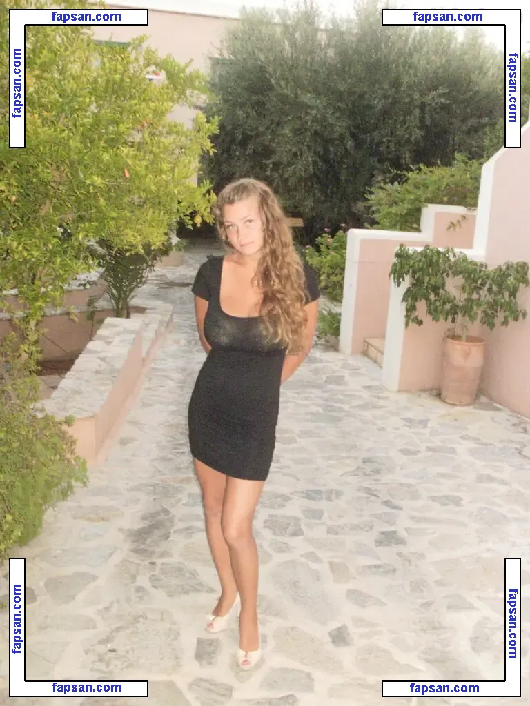 Anyutka Scherbakova-Uzhegova nude photo #0025 from OnlyFans