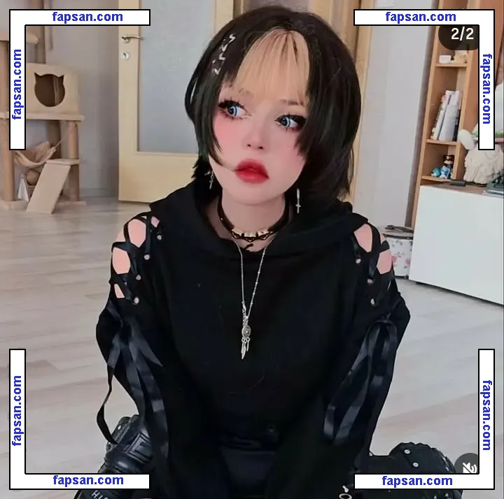 Anzujaamu голая фото #0037 с Онлифанс