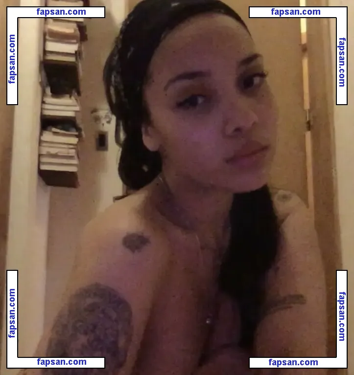 Ap Lit Teacher nude photo #0002 from OnlyFans