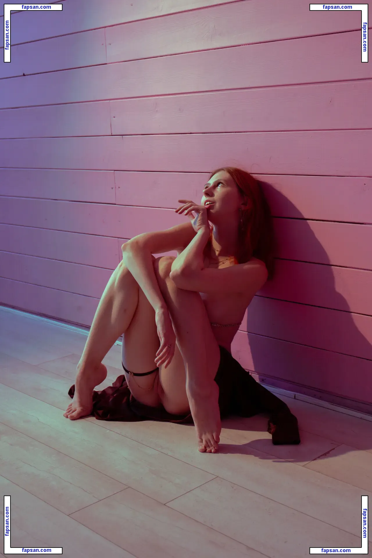 aphralina голая фото #0026 с Онлифанс