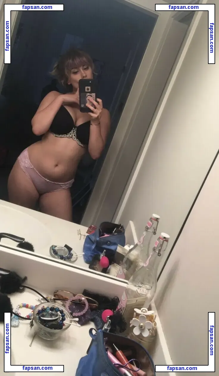 Apkillerbeex голая фото #0002 с Онлифанс