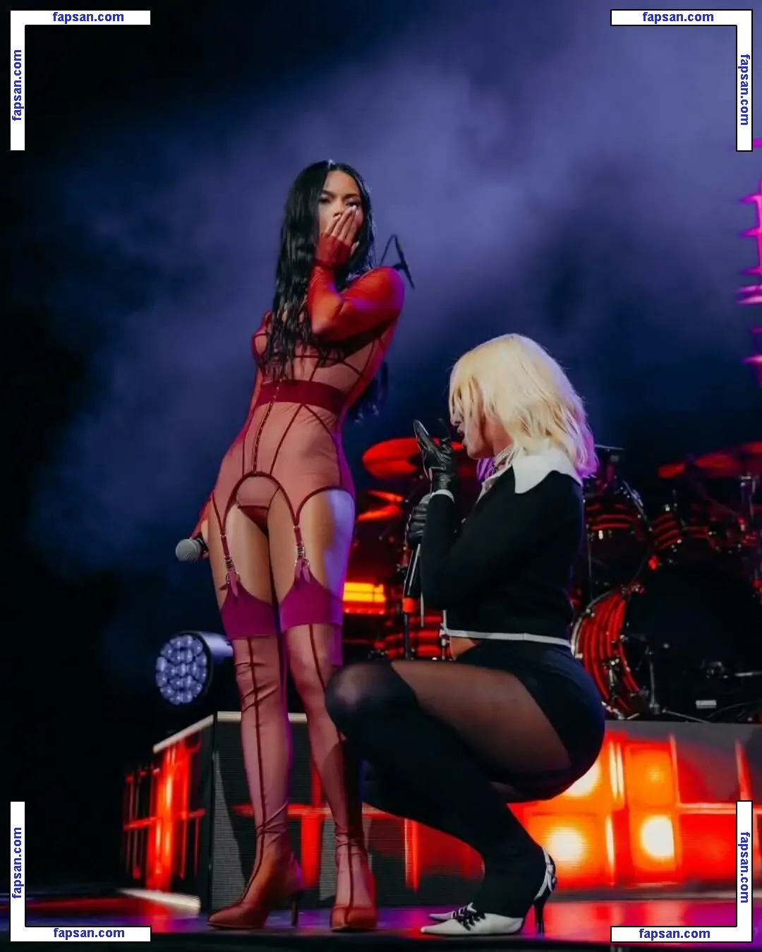 Apostoleanu nude photo #0205 from OnlyFans