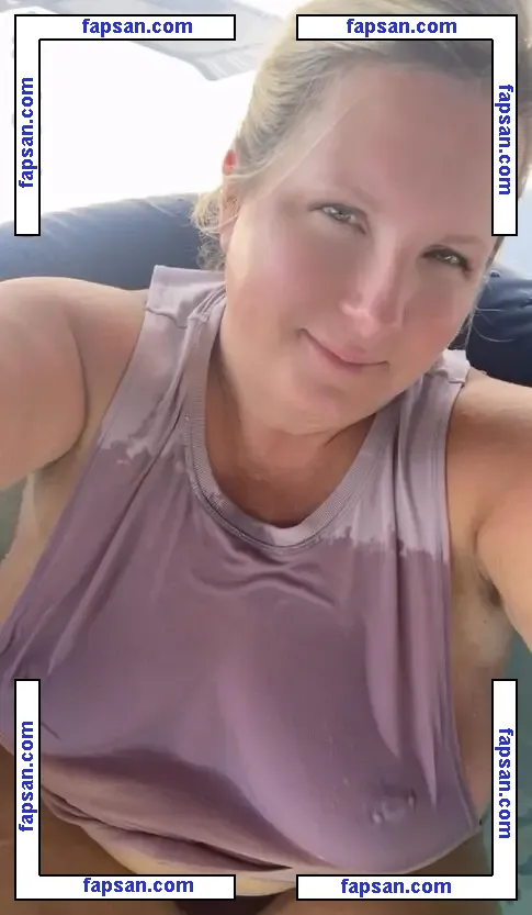 April Blondie nude photo #0004 from OnlyFans