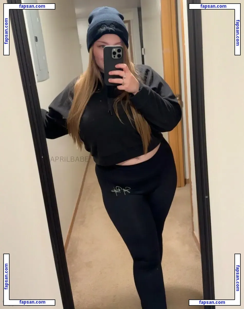 Aprill_Babee nude photo #0002 from OnlyFans