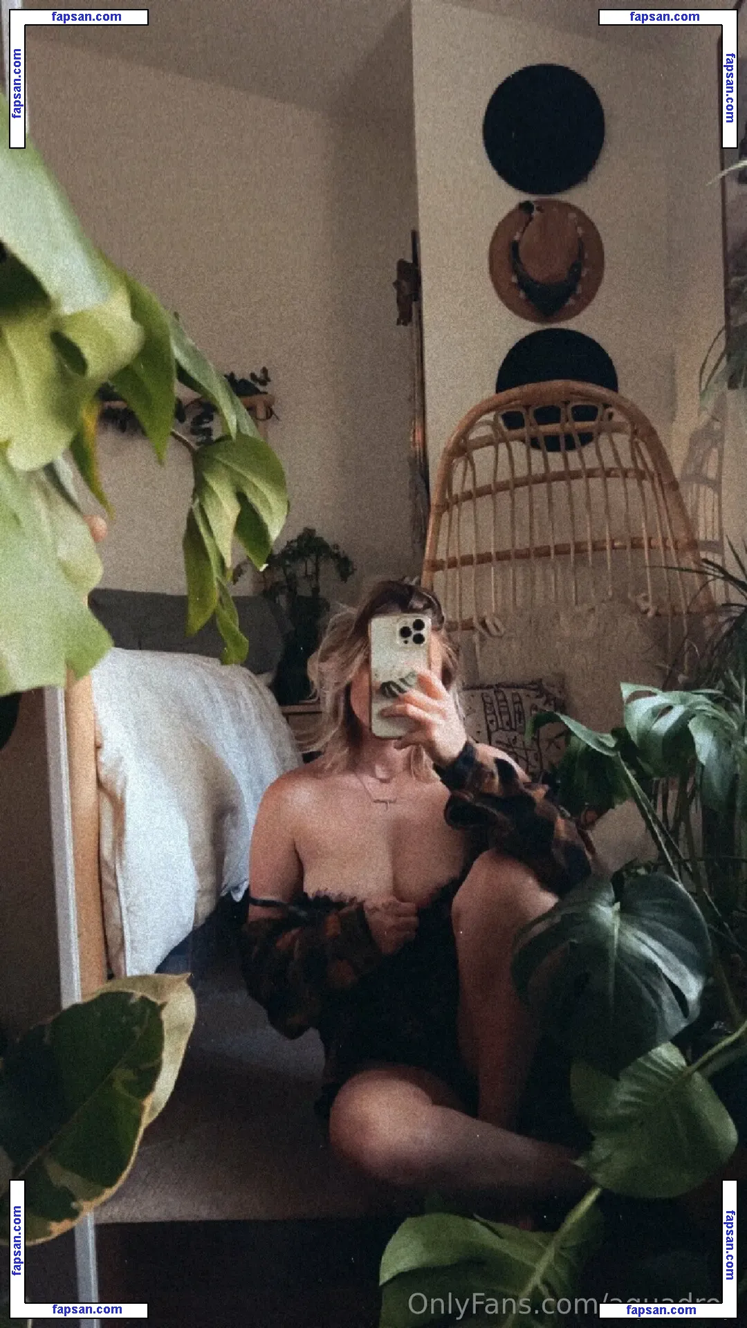 aquadrop nude photo #0023 from OnlyFans