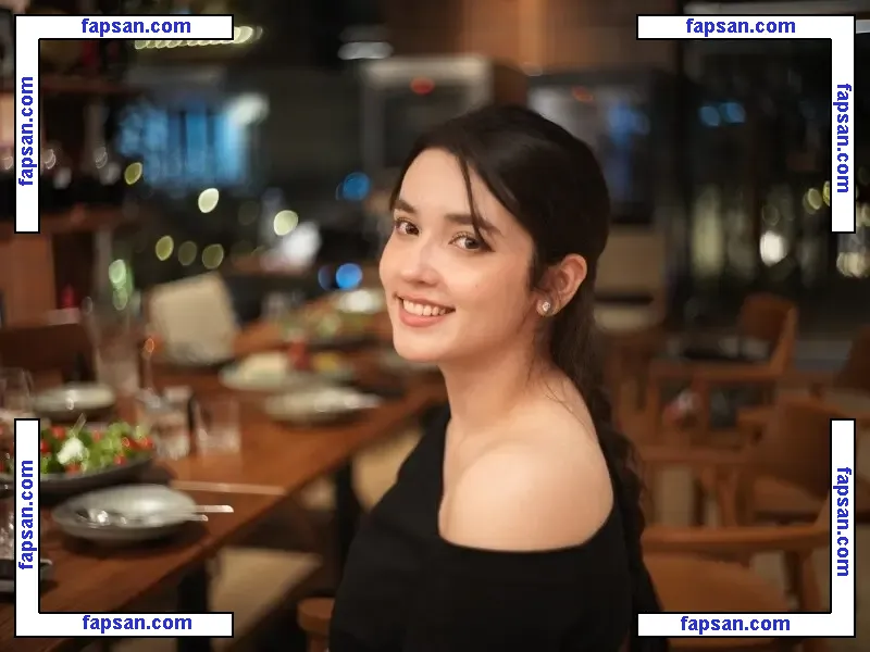 Arabella Gregory nude photo #0010 from OnlyFans