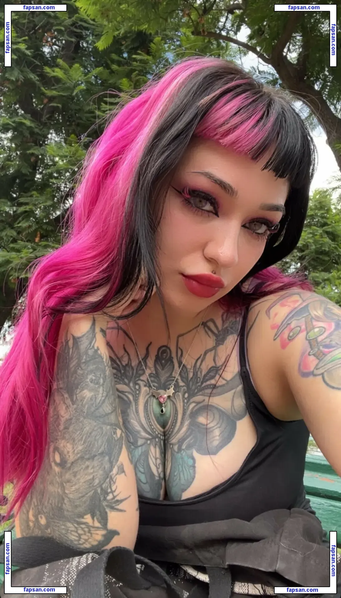 _Aracne голая фото #0002 с Онлифанс