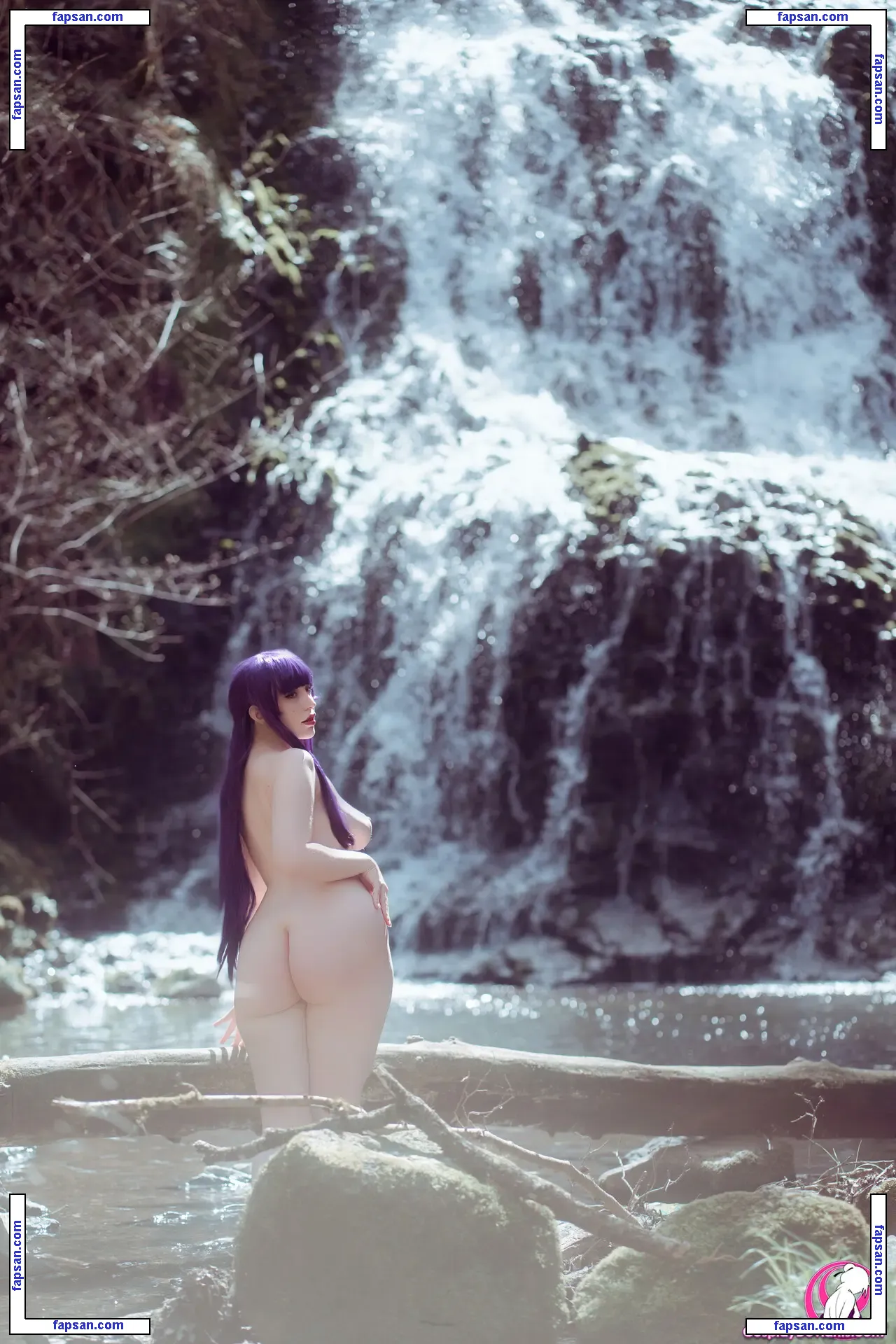 AraKamelia nude photo #0006 from OnlyFans