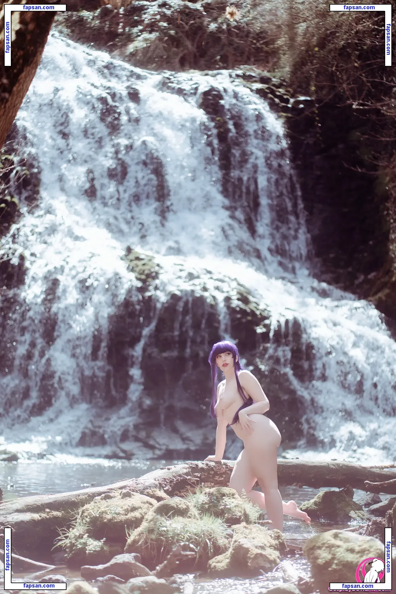 AraKamelia nude photo #0024 from OnlyFans