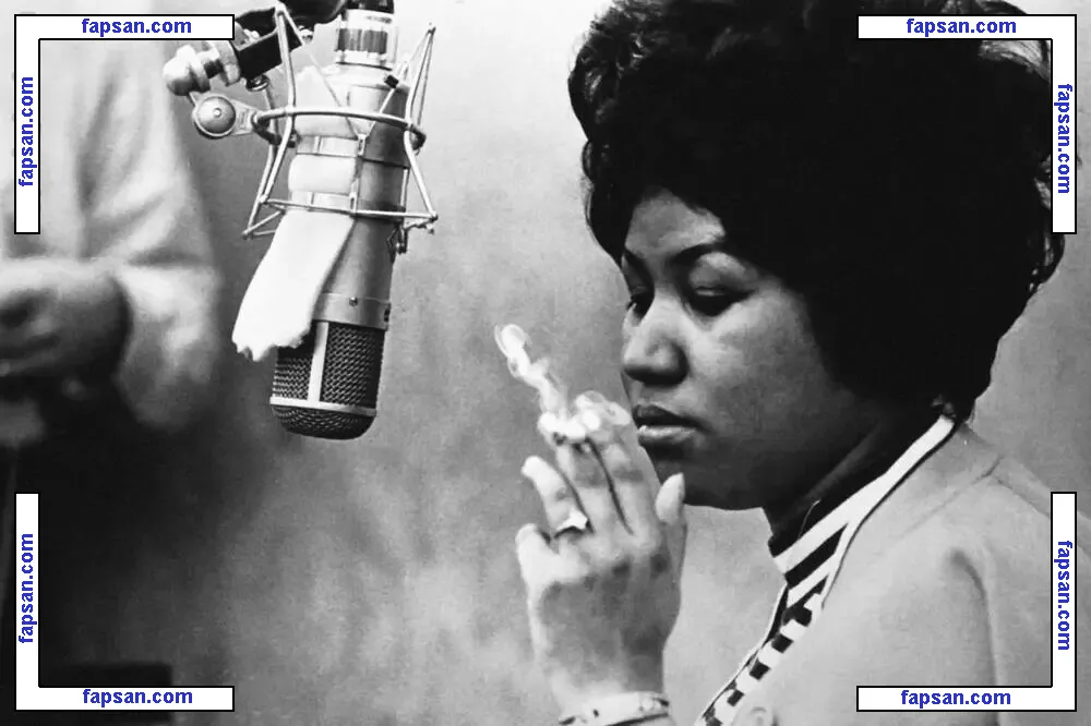 Aretha Franklin голая фото #0004 с Онлифанс