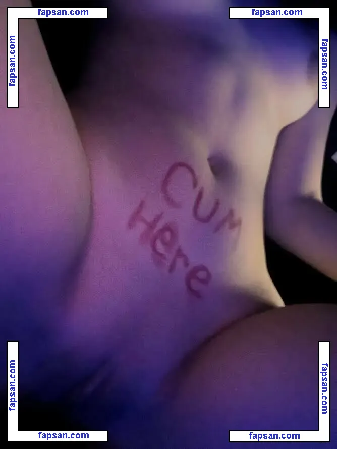 Aria Anders голая фото #0004 с Онлифанс