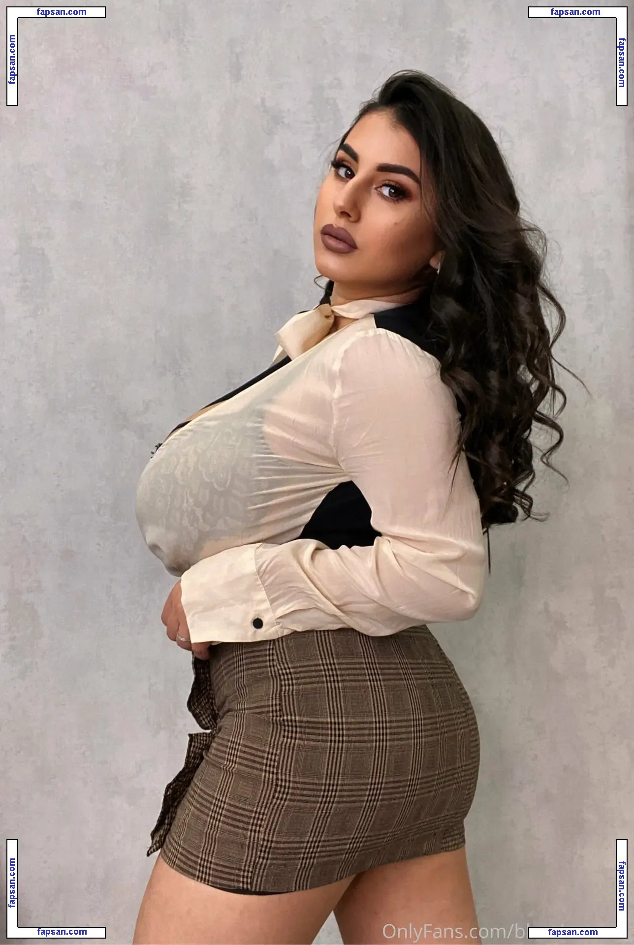 Aria Carol nude photo #0006 from OnlyFans