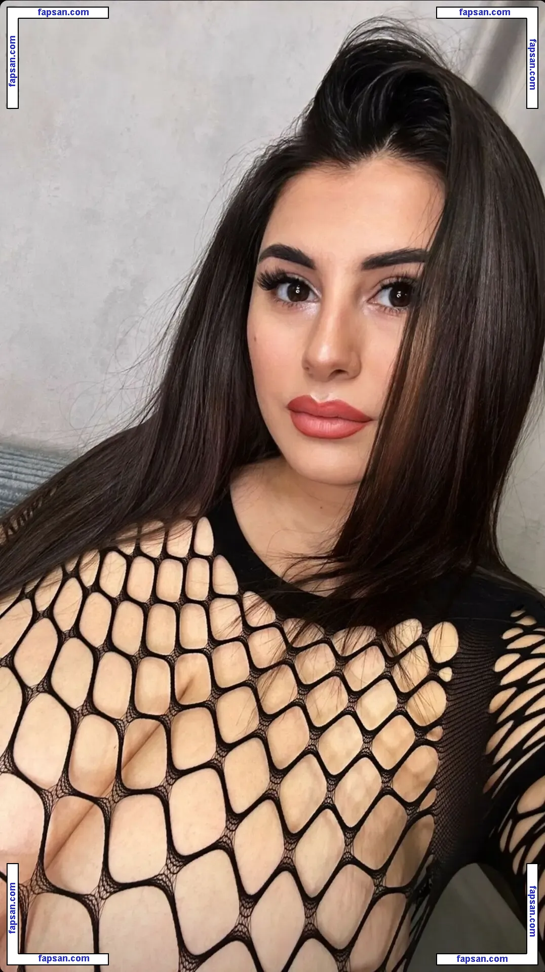 Aria Carol nude photo #0009 from OnlyFans
