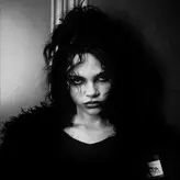 Ariana Greenblatt голая #0022