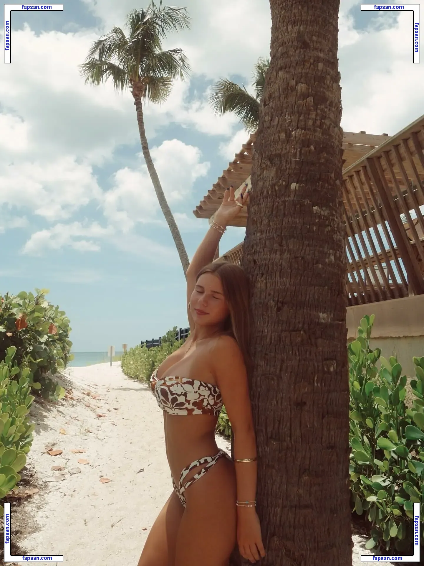 Ariana White nude photo #0092 from OnlyFans