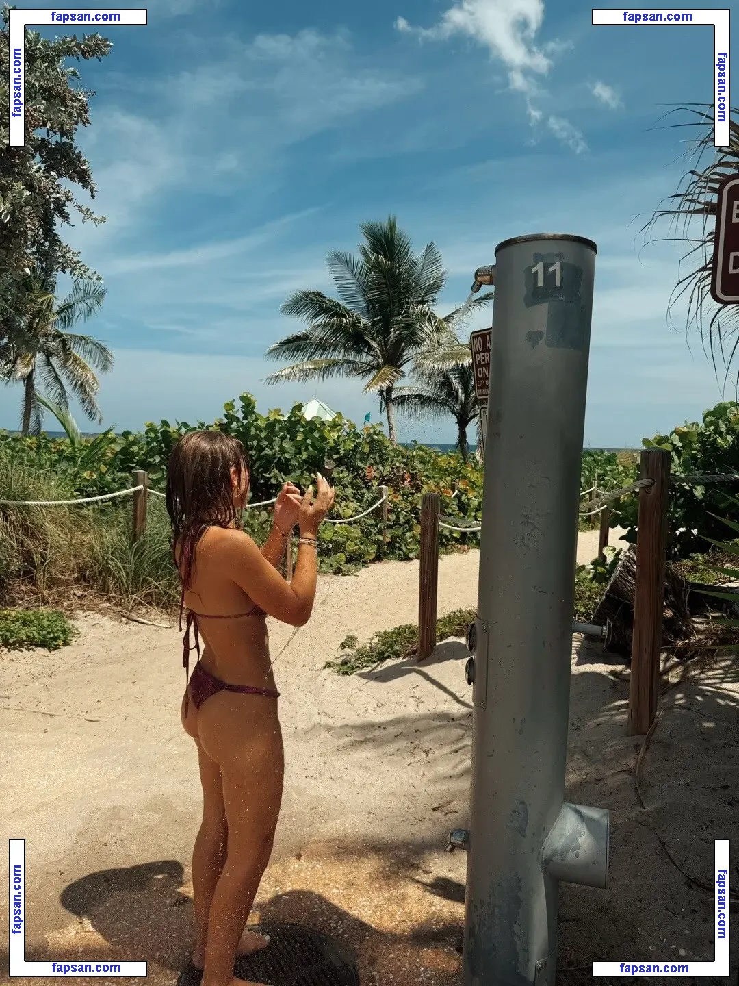 Ariana White nude photo #0124 from OnlyFans