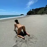 arianaus nude #0032