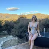 arianaus nude #0039