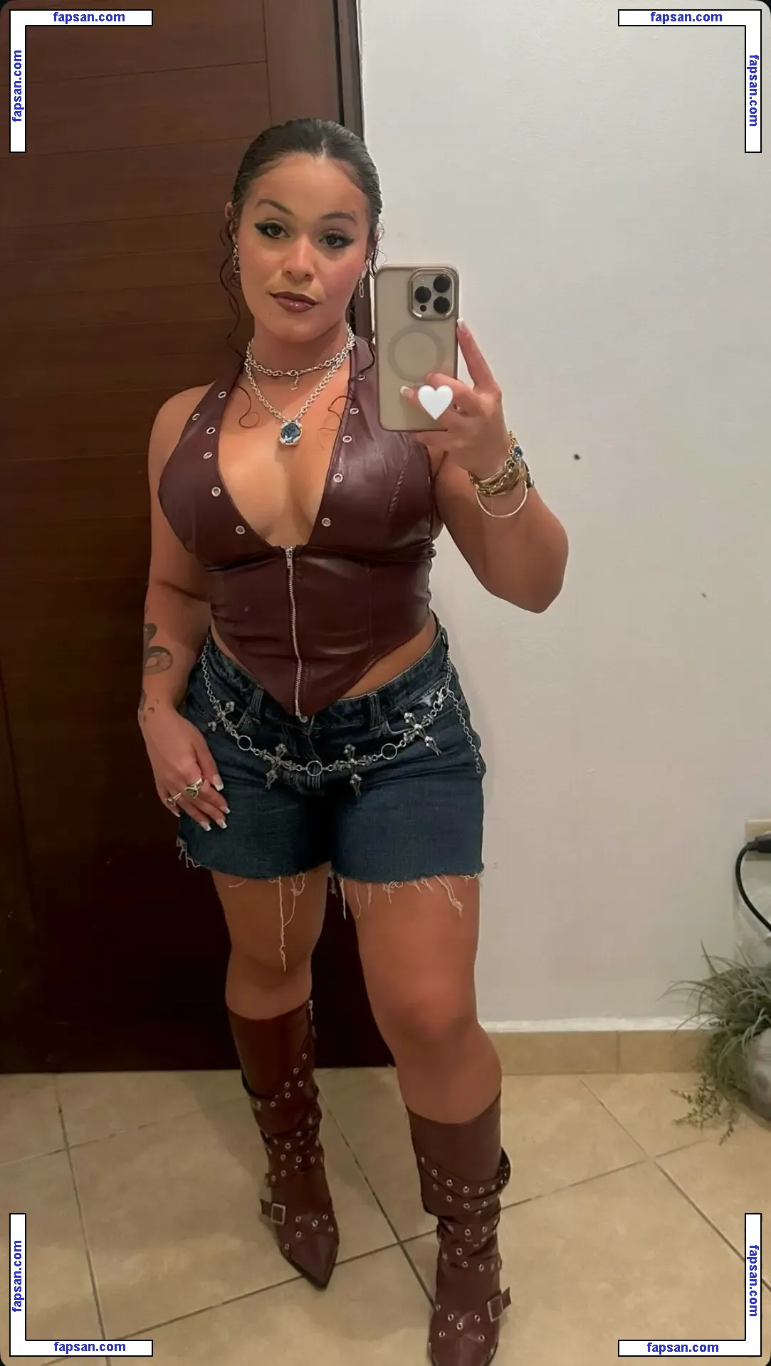 Arianna_odettee голая фото #0001 с Онлифанс