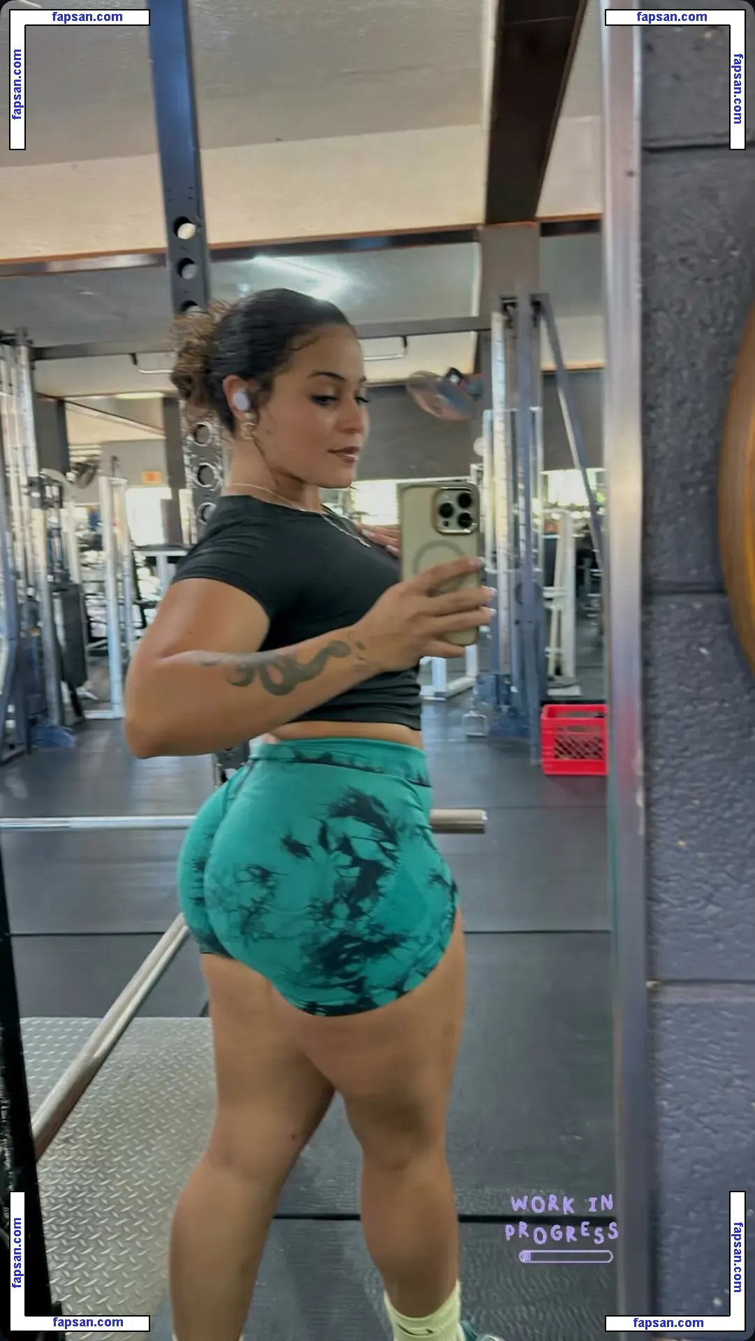 Arianna_odettee голая фото #0002 с Онлифанс