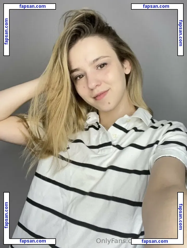 ariannafoxx nude photo #0053 from OnlyFans