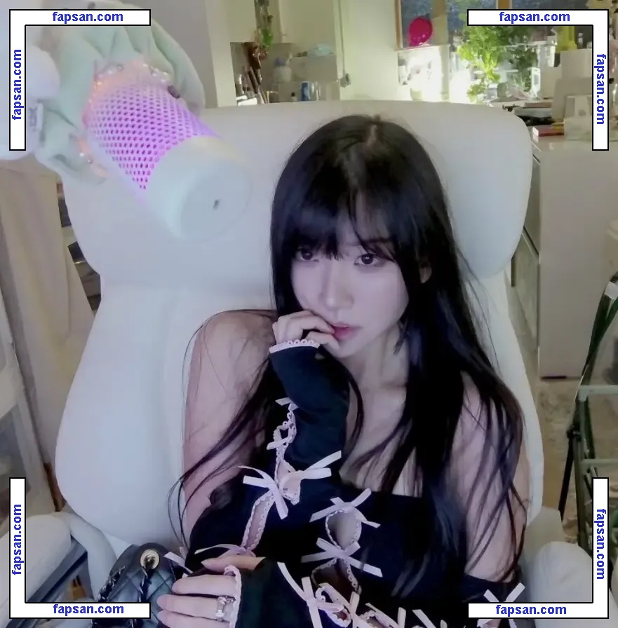 AriaSaki nude photo #1073 from OnlyFans