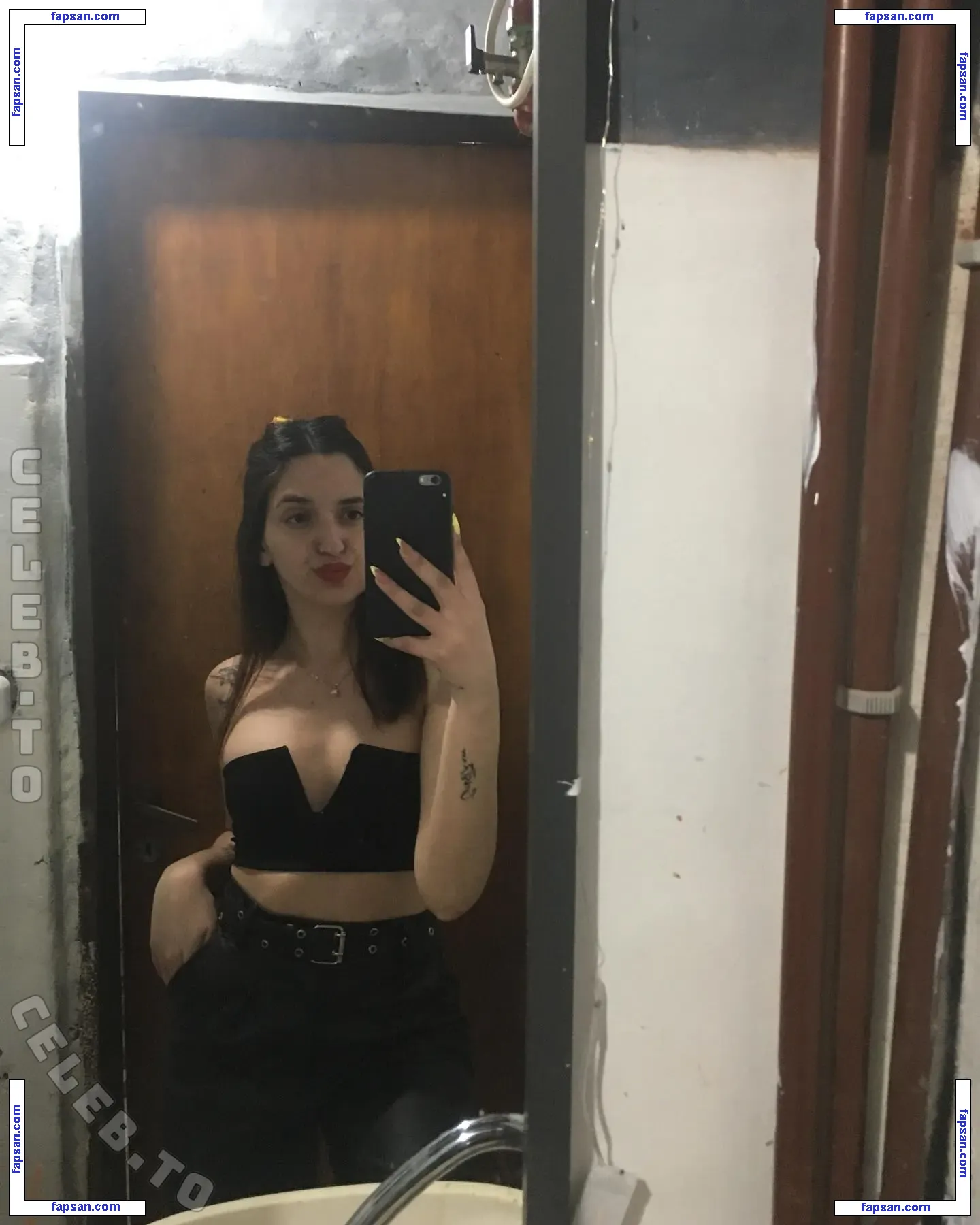 AriCuerva голая фото #0006 с Онлифанс