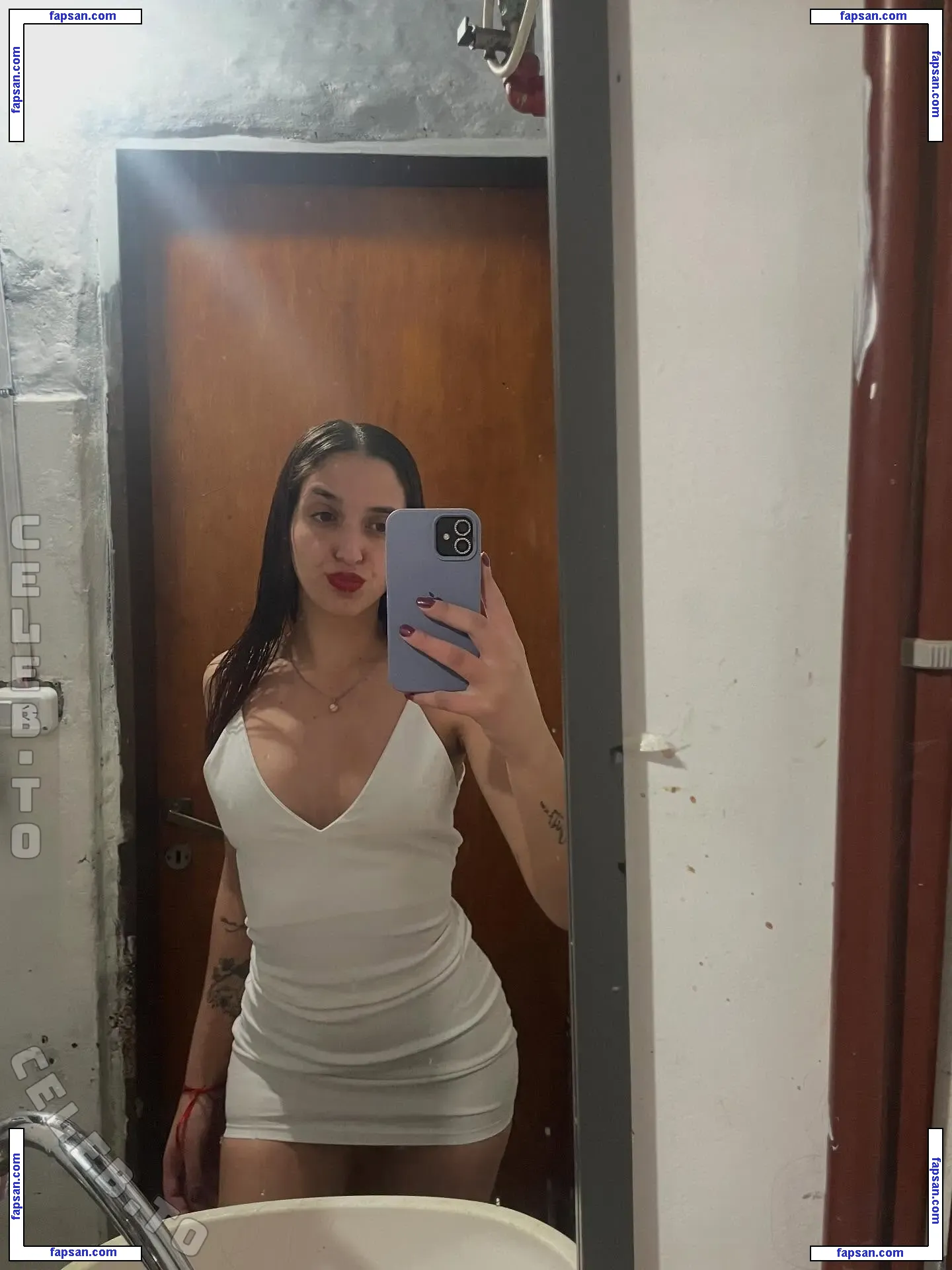 AriCuerva голая фото #0009 с Онлифанс