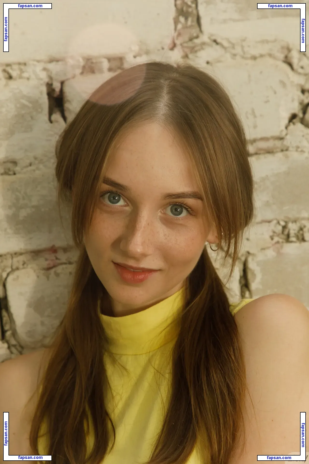 Ariel Gossimer голая фото #0007 с Онлифанс