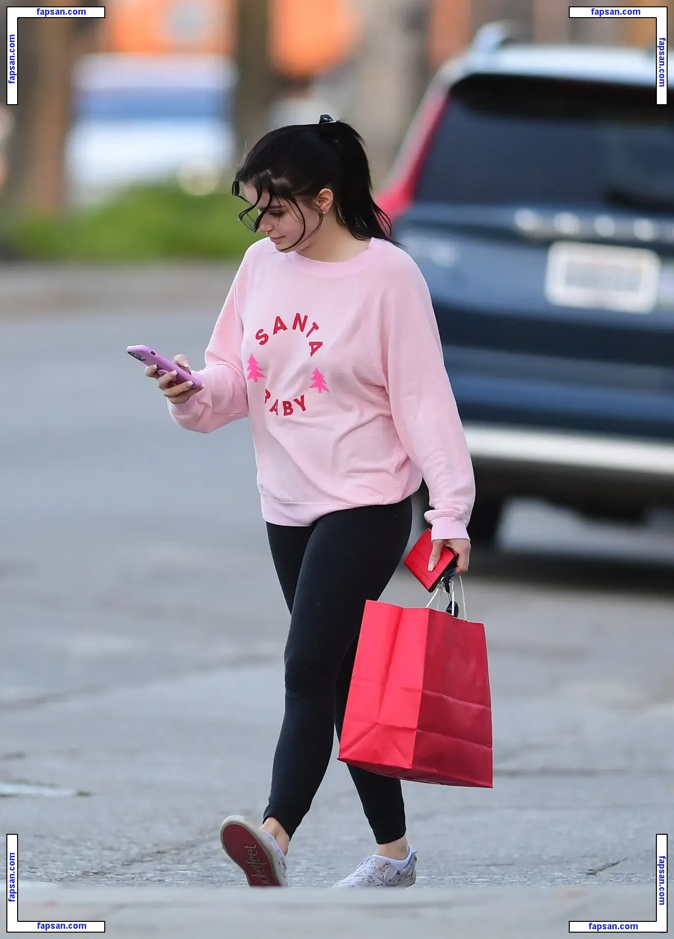 Ariel Winter nude photo #2905 from OnlyFans