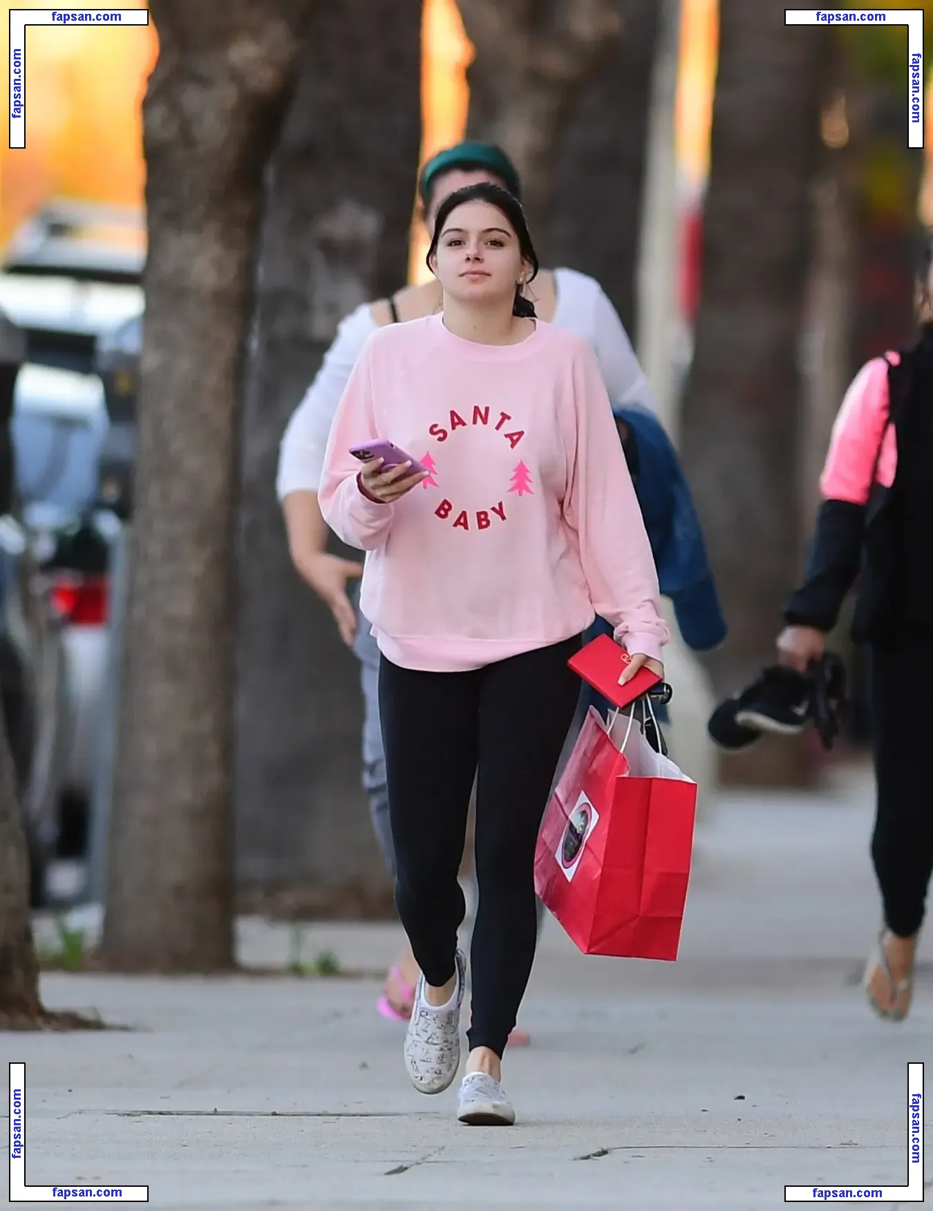 Ariel Winter голая фото #2946 с Онлифанс