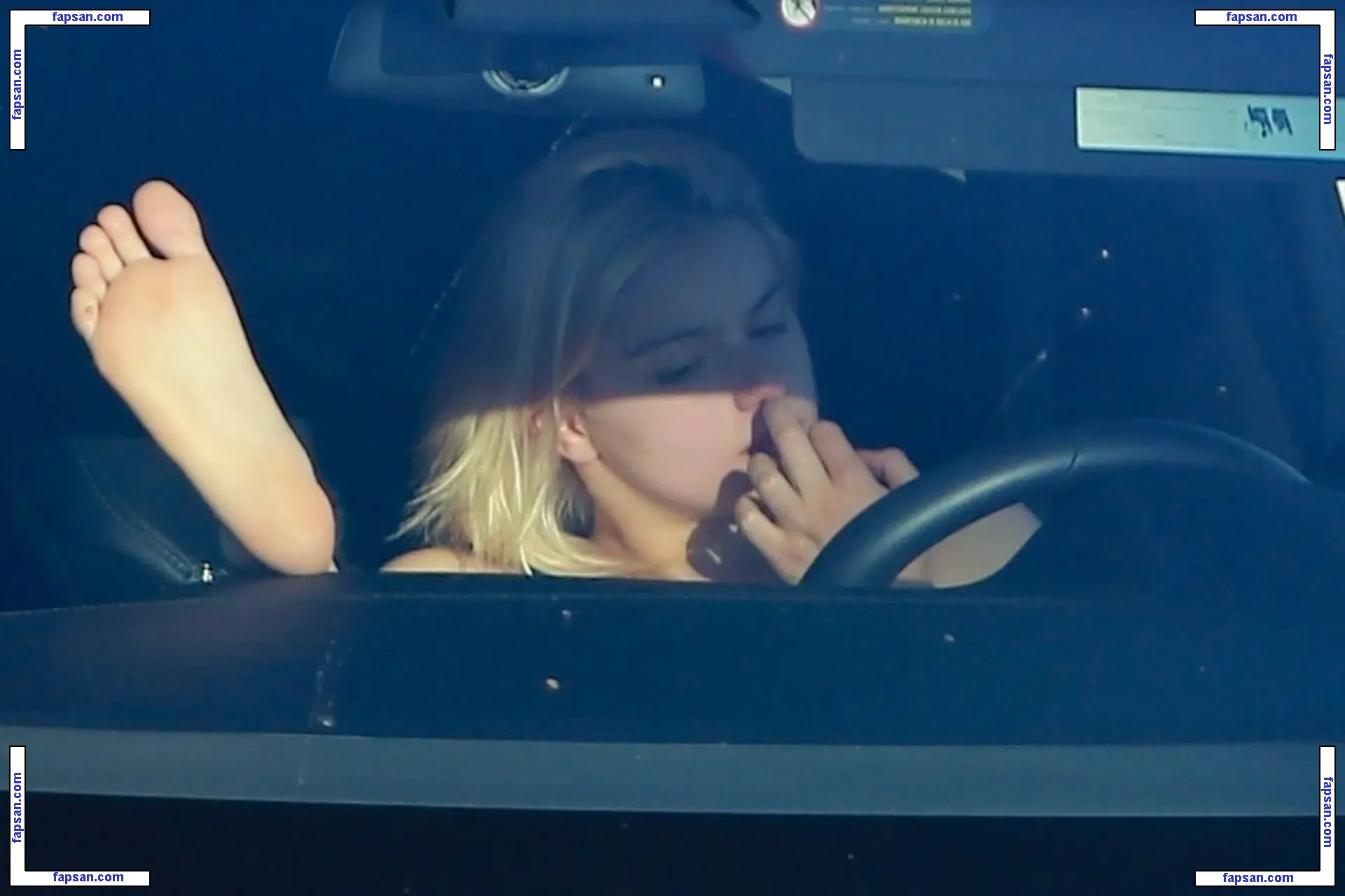 Ariel Winter nude photo #3441 from OnlyFans