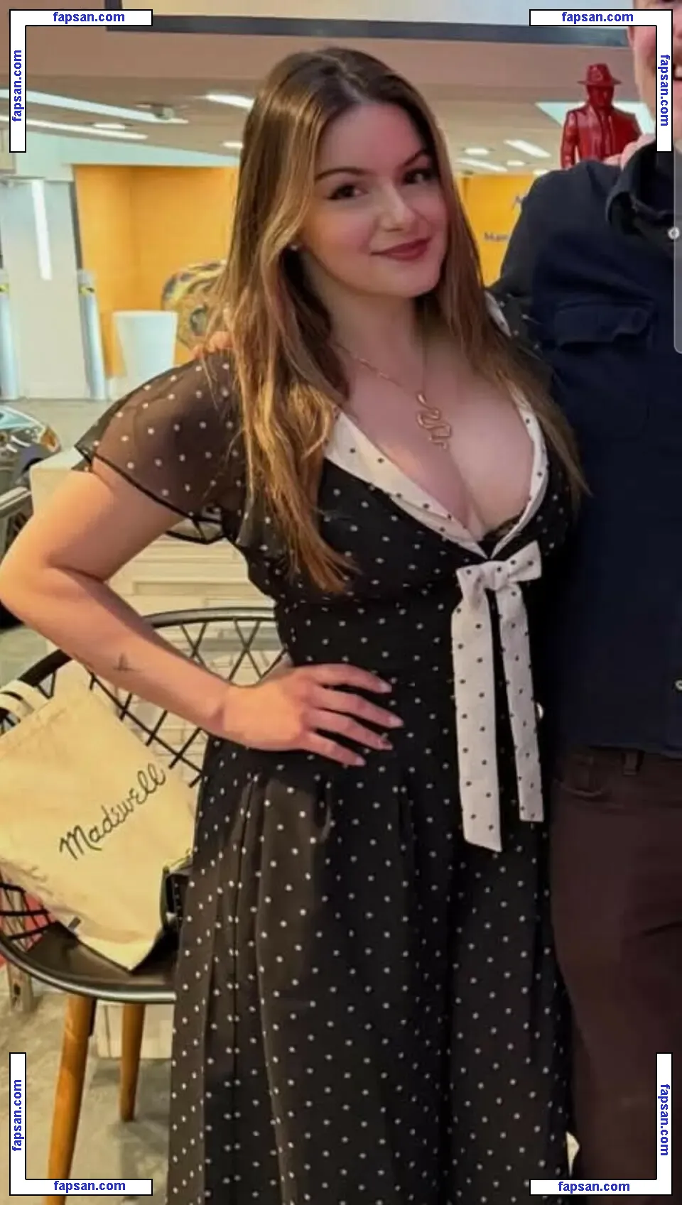 Ariel Winter nude photo #4618 from OnlyFans