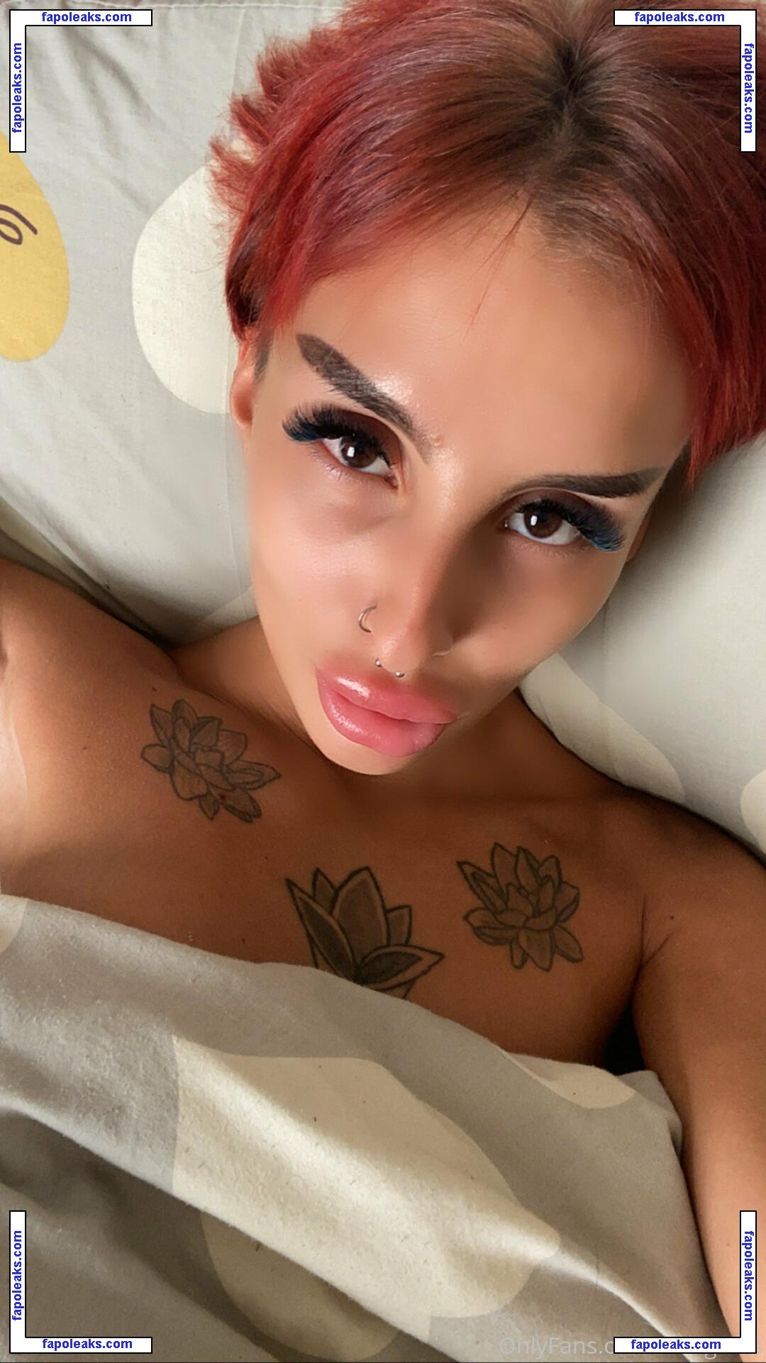 arielgratis nude photo #0002 from OnlyFans