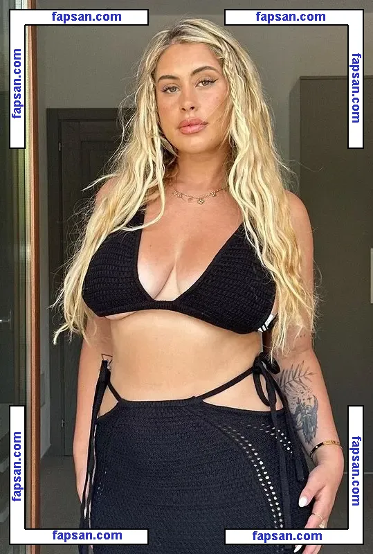 Ariella Nyssa nude photo #0092 from OnlyFans