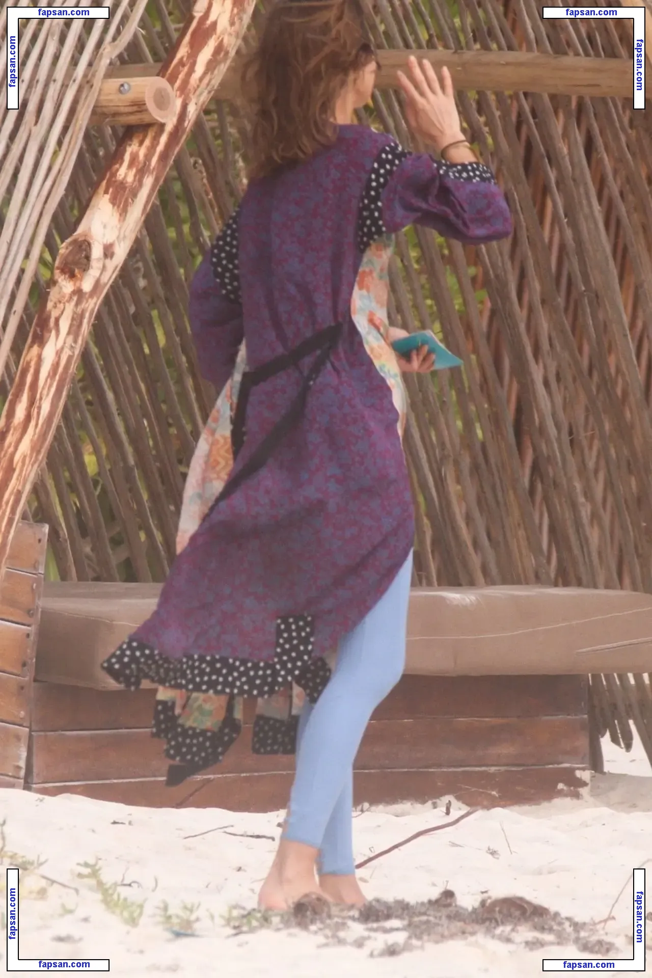 Arielle Kebbel голая фото #0169 с Онлифанс